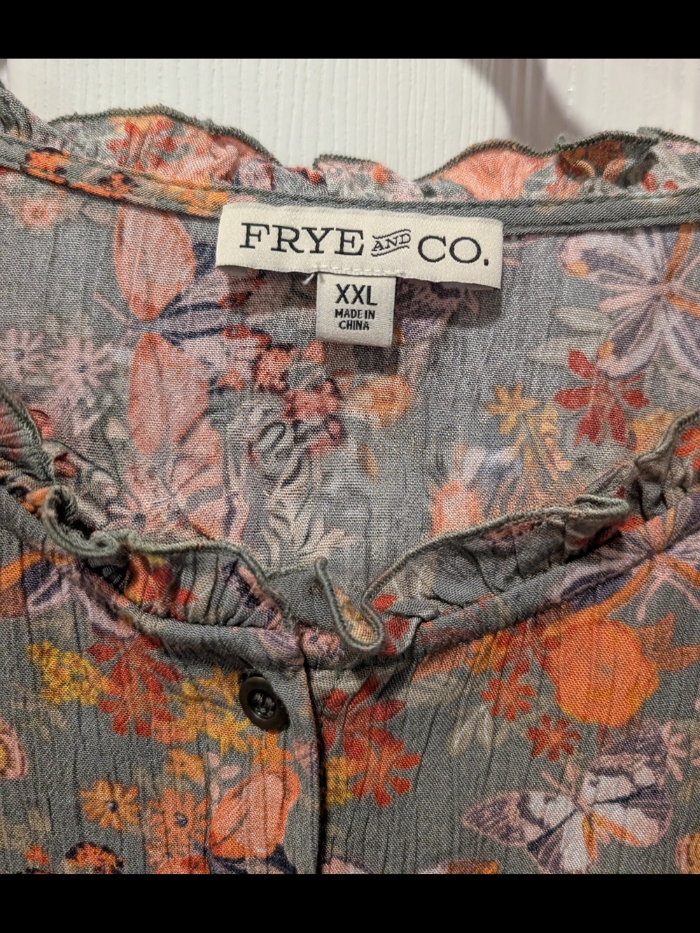 Frye & Co Floral Ruffled Button-Front Blouse Size XXL - Picture 2 of 7